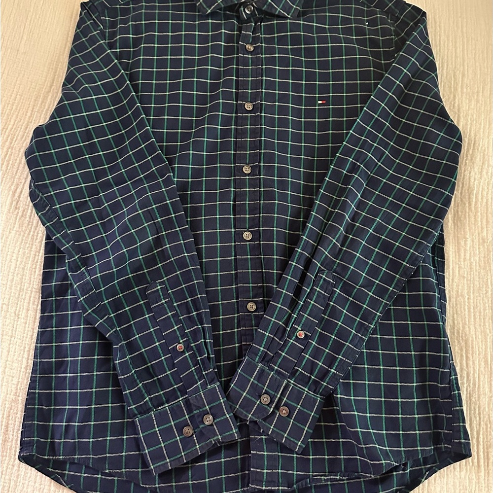Tommy Hilfiger Men's Green and Blue Plaid Shirt -Size M